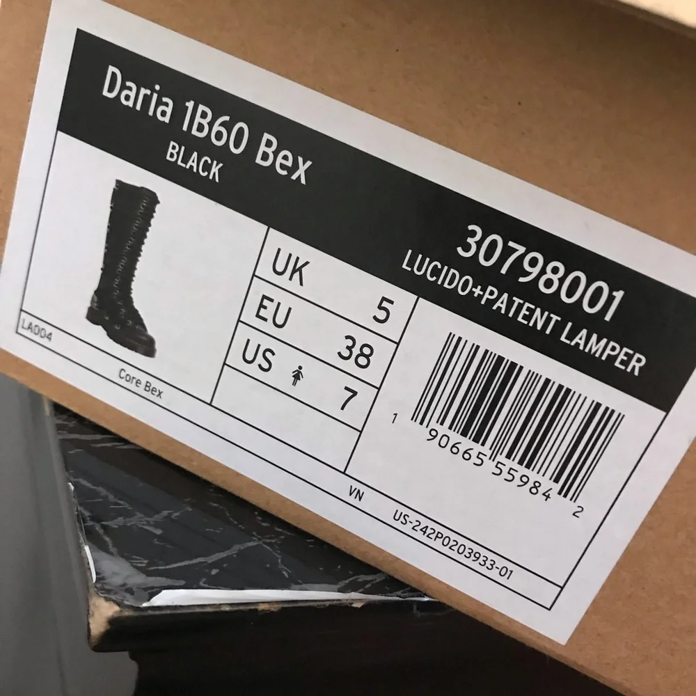 Dr. Martens DARIA 1B60 BEX - Picture 9 of 10